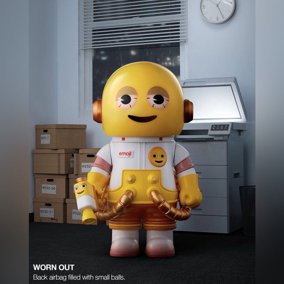 AUTHENTIC POP MART Space Molly 100% Emoji Series - Picture 10 of 12